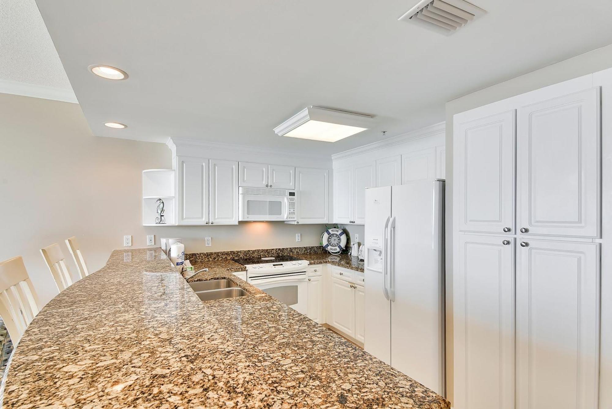 Boardwalk Beach Resort #1703 By Book That Condo パナマシティービーチ 部屋 写真